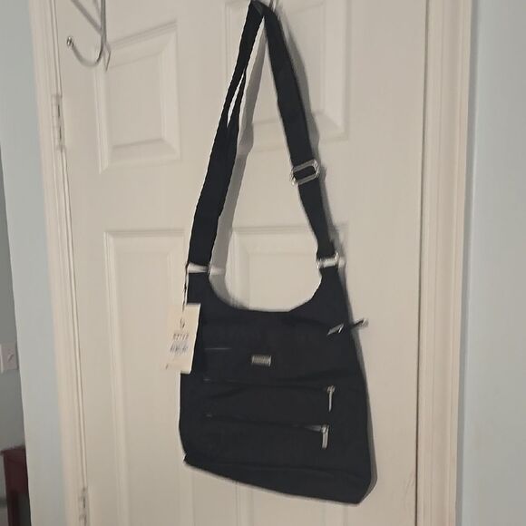 Black Crossbody Bag - Picture 5 of 10